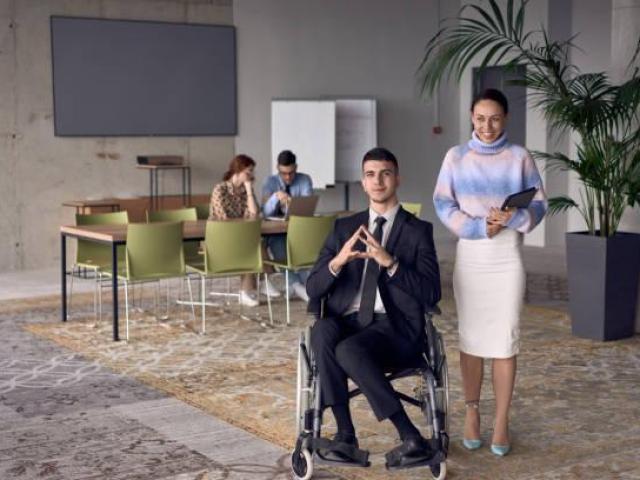 Step Into Leadership with BSB50420 in Adelaide, Melbourne & Perth