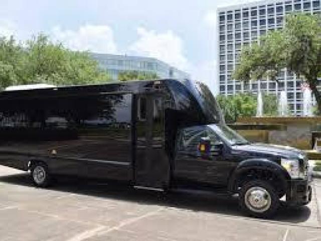 Affordable Tailgate Party Bus Manhattan