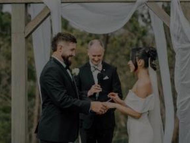 Just Engaged? How to Start Planning Your Wedding – A Celebrant’s Guide