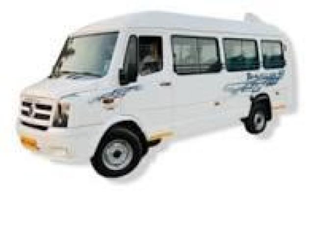 10 Seater Tempo Traveller in Jaipur