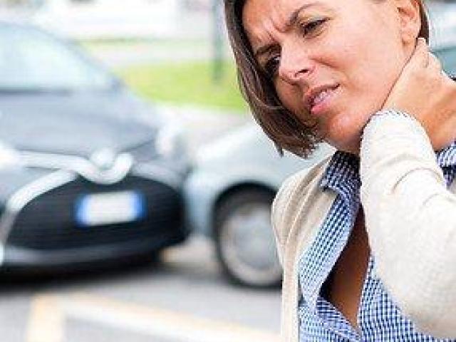 Chiropractic treatment for car accidental pain in Brea