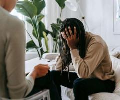 Hypnotherapy for panic attacks – find calmness with Ffrench Solutions Hypnotherapy