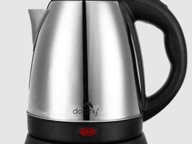 Avoid Spills with Lid Locking Of Electric Kettles for Sale
