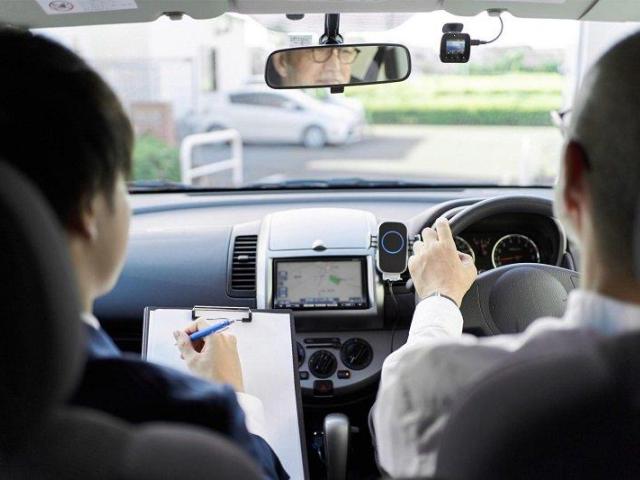 Local Driving Schools in Queens
