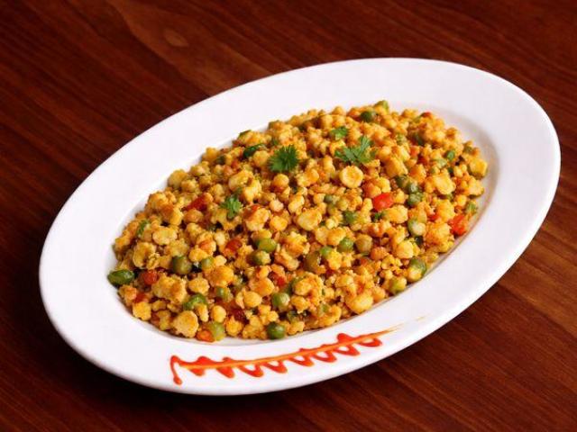 Bhurji Egg Paneer at Avaya Café – A Perfect Fusion of Protein & Flavor