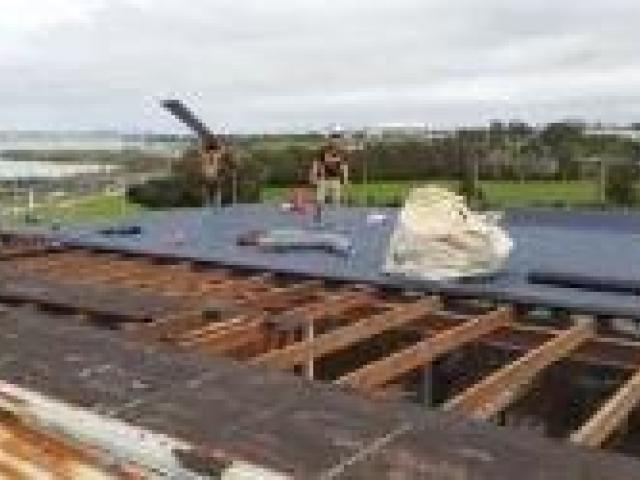 Is It Time for Re-Roofing? Auckland Specialists Explain the Warning Signs