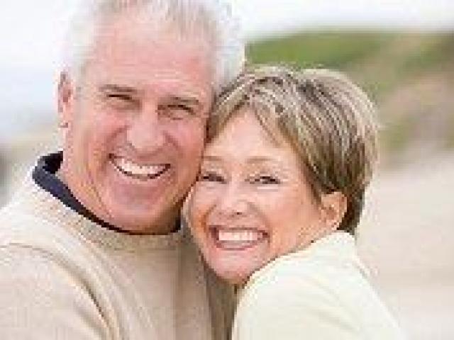 Affordable Denture Queen