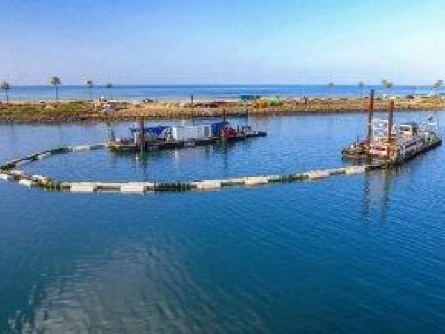 SUCTION DREDGING AND HYDRAULIC DREDGING
