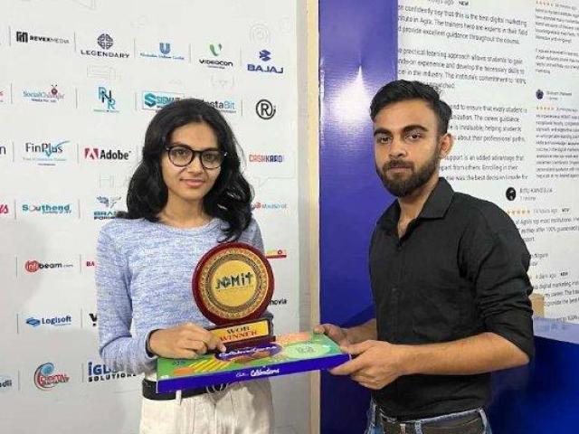 Top online digital marketing institute in Agra with live training