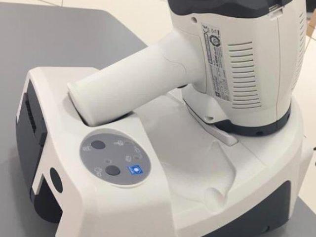 Nidek HandyRef-K Handheld Ref/Keratometer