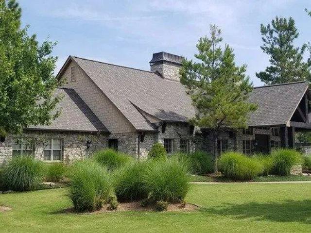 Trusted Roofing Contractors Tampa | Professional Roofing Services in Tampa, FL